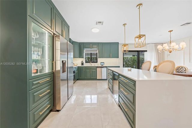 3 of 23 - 1302 Fillmore Street, Hollywood, FL