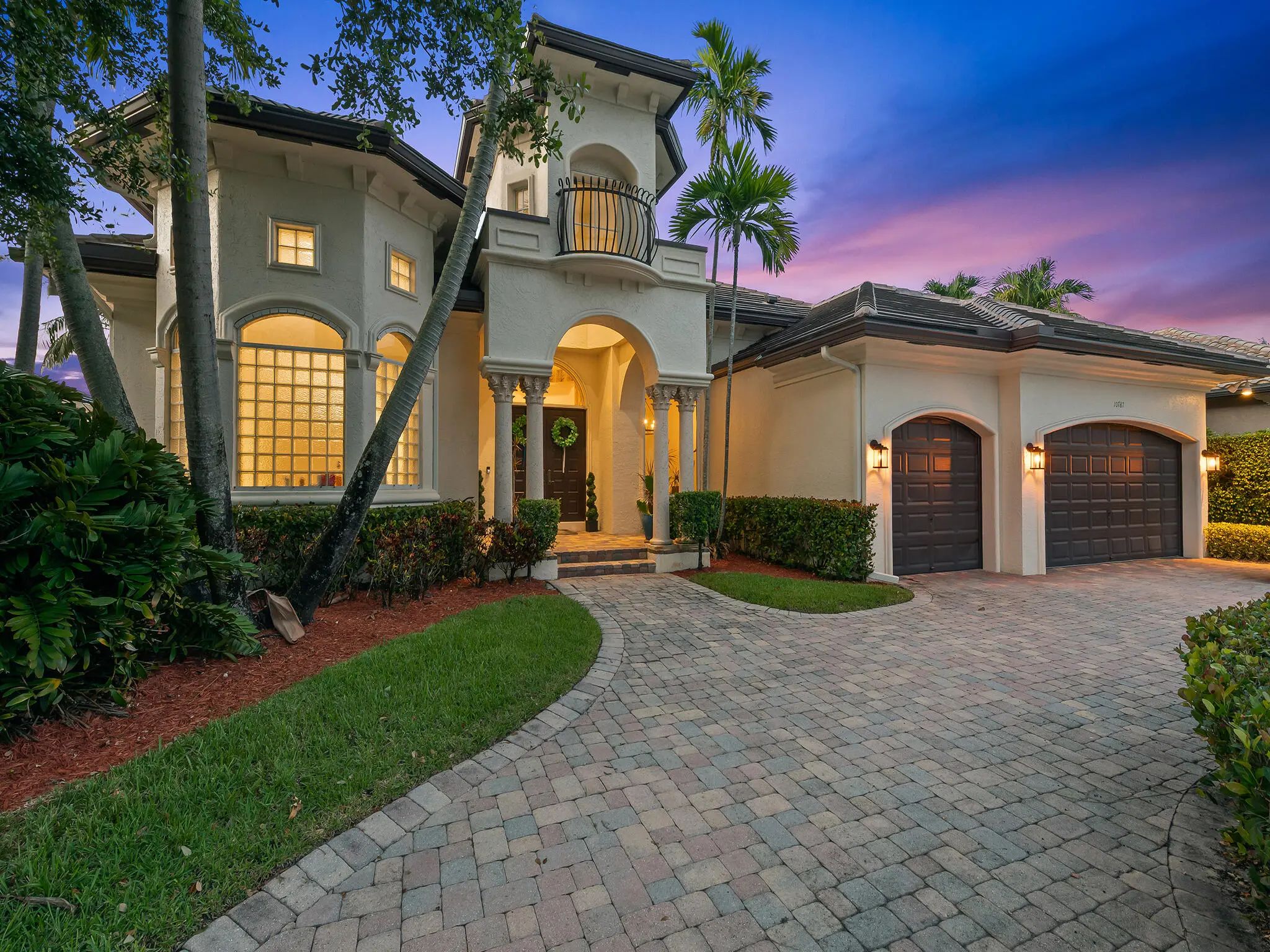 10787 Blue Palm Street, Plantation