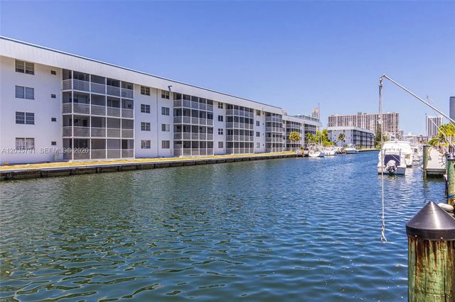 3 of 24 - 3527 Ne 168th Street #309, North Miami Beach, FL