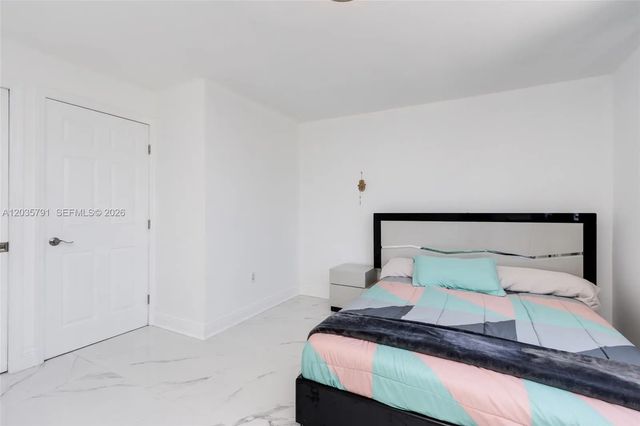 5 of 24 - 3527 Ne 168th Street #309, North Miami Beach, FL