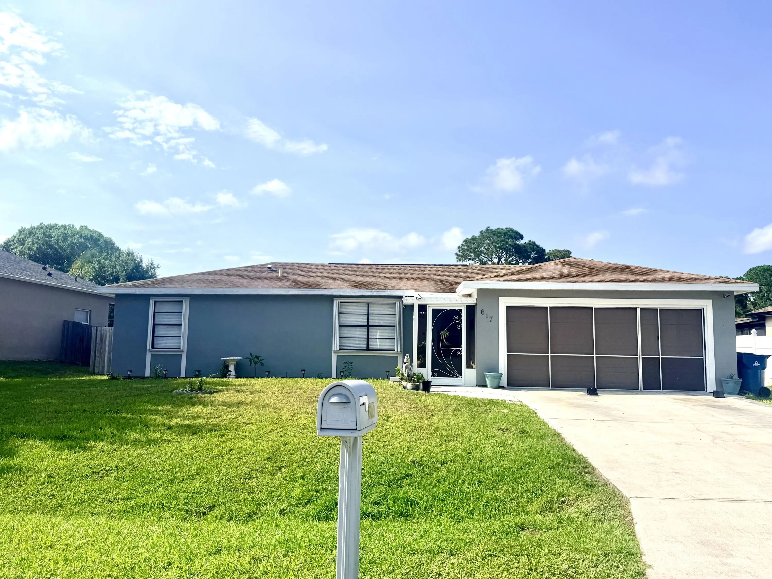 Photos for MLS B26040388 - 32907