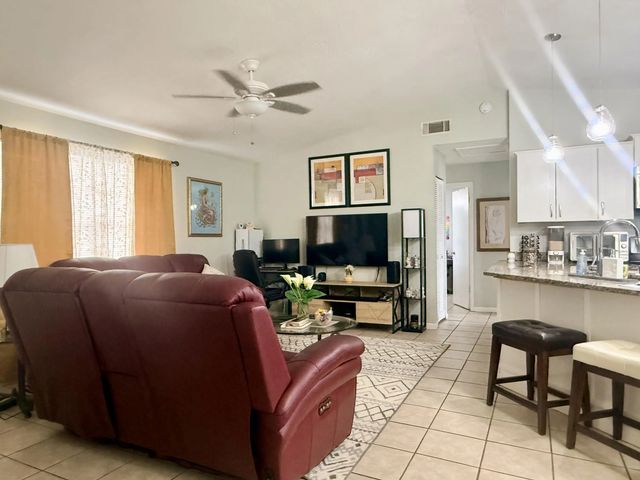 3 of 22 - 617 Thuringer Street Nw, Palm Bay, FL