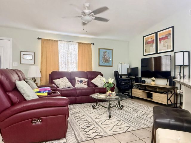 5 of 22 - 617 Thuringer Street Nw, Palm Bay, FL