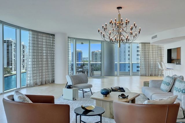 3 of 35 - 715 Bayshore Drive #902, Fort Lauderdale, FL