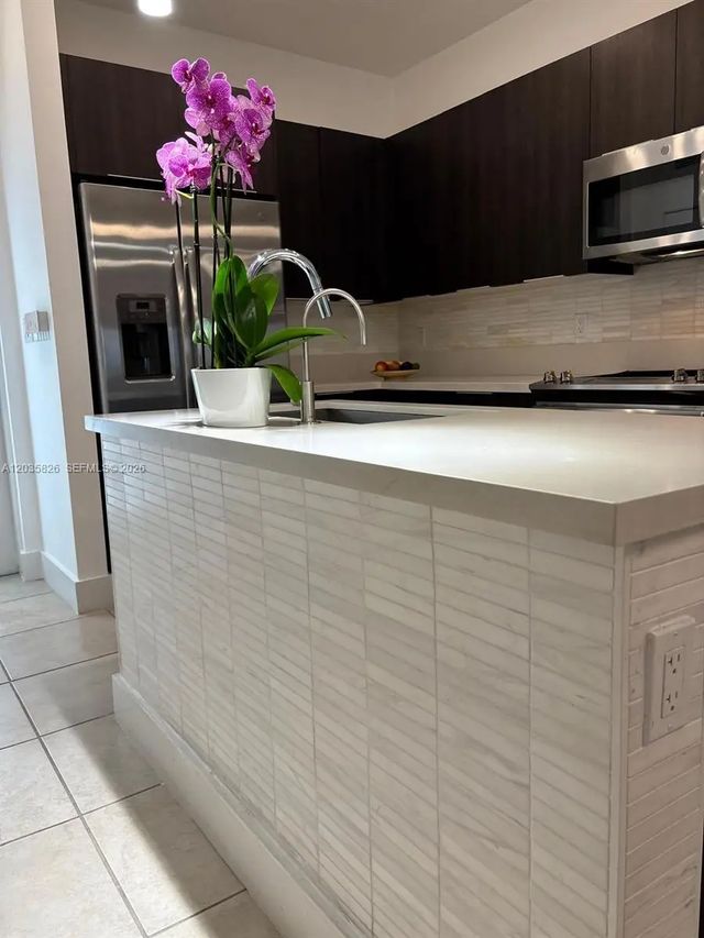 4740 Nw 84th Court #32, Doral