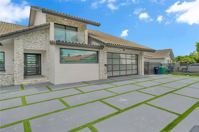 3 of 56 - 13330 Sw 5th Street, Miami, FL