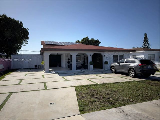 3 of 82 - 224 E 42nd Street, Hialeah, FL