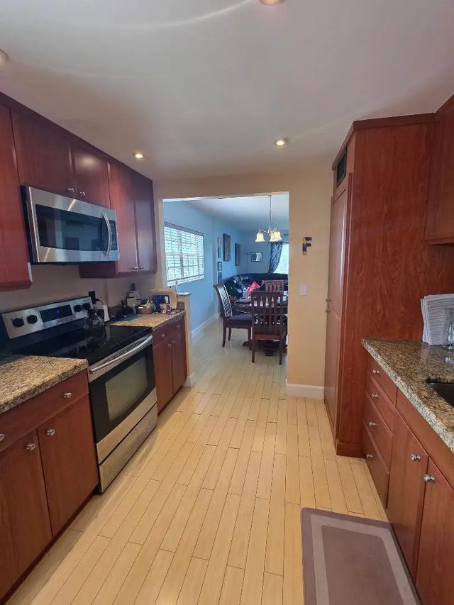 4 of 10 - 9101 W Sample Road W #501, Coral Springs, FL