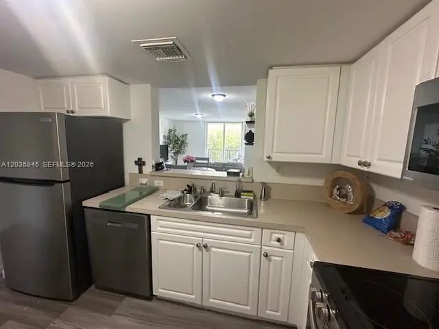 3 of 42 - 520 Se 5th Avenue #2307, Fort Lauderdale, FL