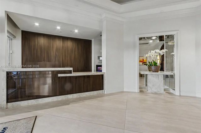 3 of 72 - 3801 Ne 207th Street #th6, Aventura, FL