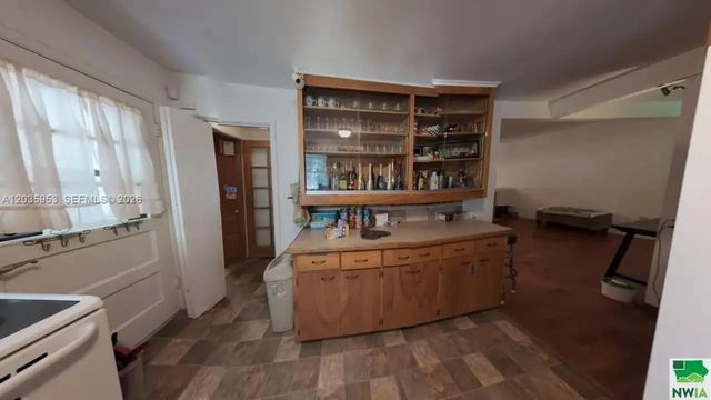 3 of 24 - 35 Hinshaw Street, , 
