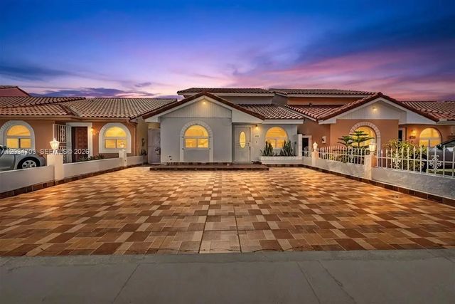 5445 W 27th Lane, Hialeah