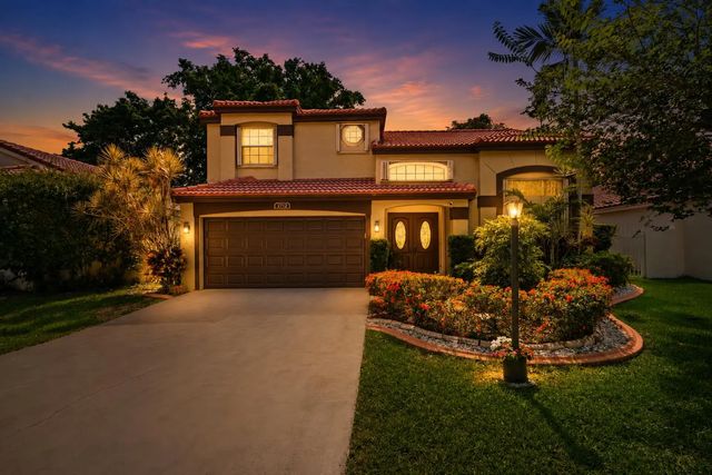 2712 Cayenne Avenue, Cooper City