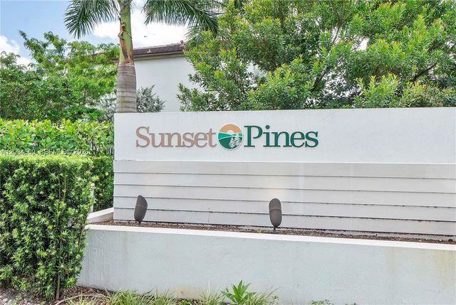 2 of 3 - 15907 Sw 2nd Place, Pembroke Pines, FL