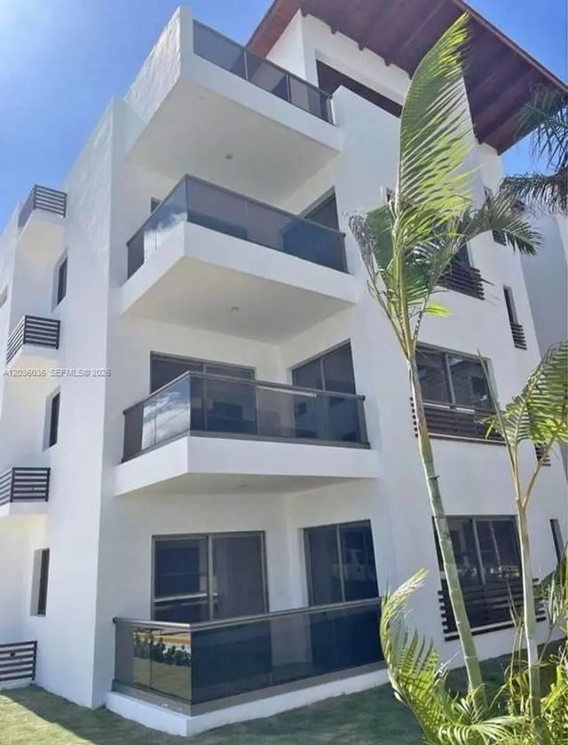 0 Cap Cana #0, 