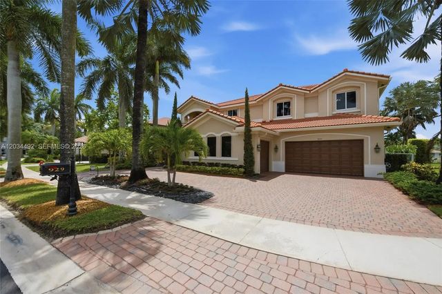 2 of 48 - 929 Gulfstream Court, Weston, FL
