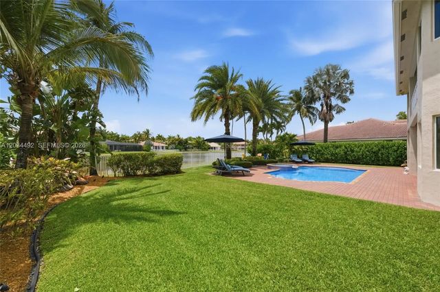 4 of 48 - 929 Gulfstream Court, Weston, FL