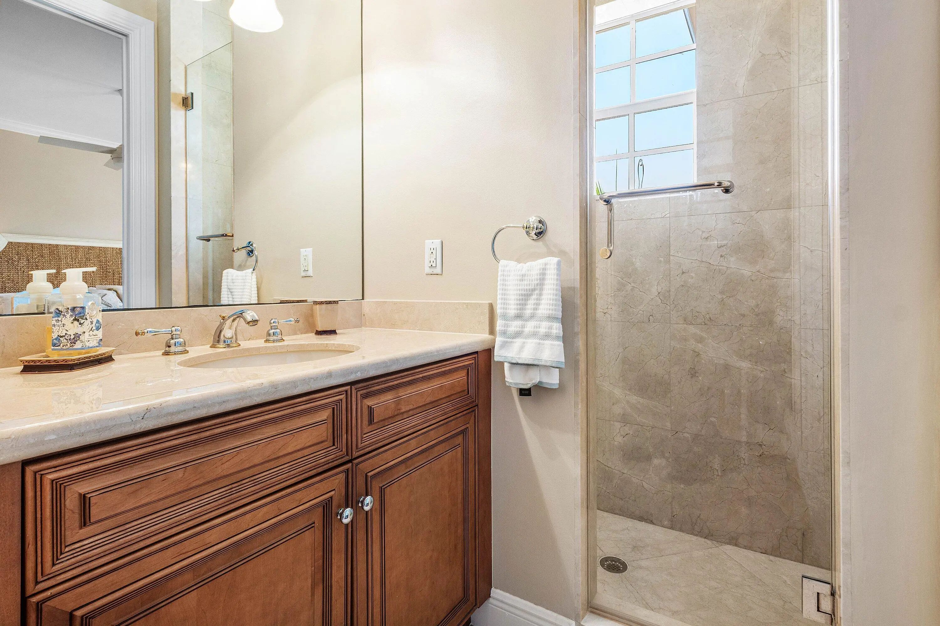 26 Marina Gardens Drive, Palm Beach Gardens, FL, 33410