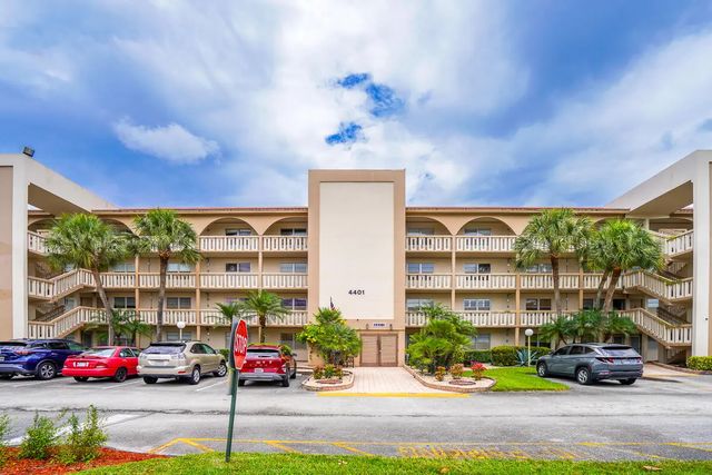 4401 Martinique Court #d2, Coconut Creek
