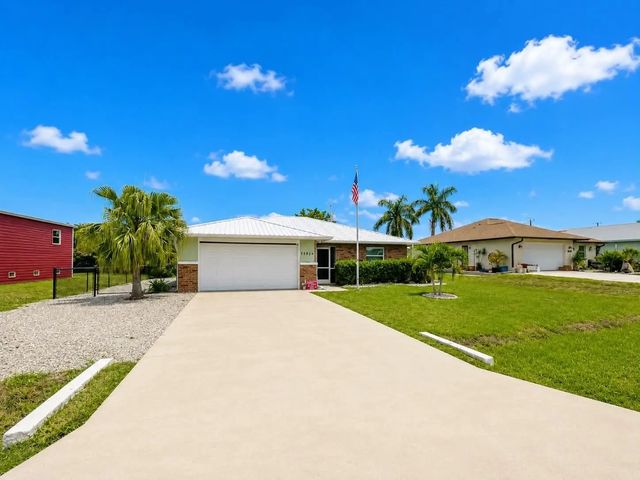 15804 Missouri Street, Bokeelia