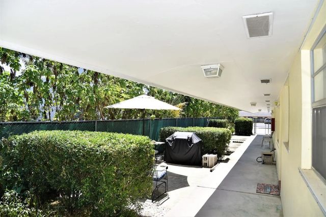 4 of 48 - 1008 N 18 Avenue, Lake Worth, FL