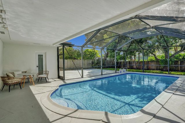 2030 N 54th Avenue, Hollywood
