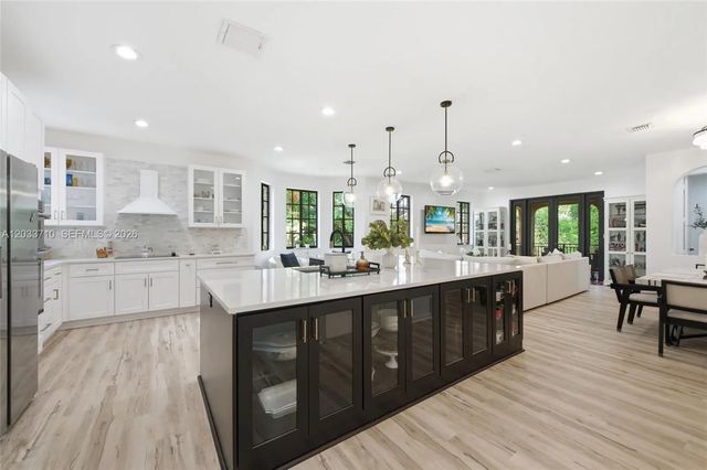 3 of 25 - 2794 Kinsington Circle #26-3, Weston, FL