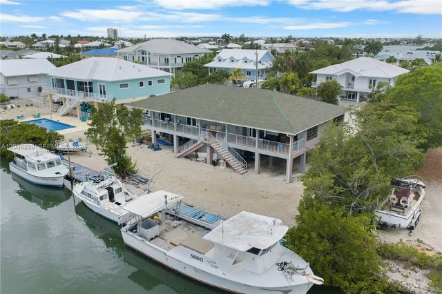 5 of 31 - 2100 Avenue H, Marathon, FL