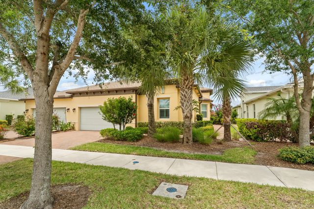 12784 Sw Lake Fern Circle, Port St. Lucie