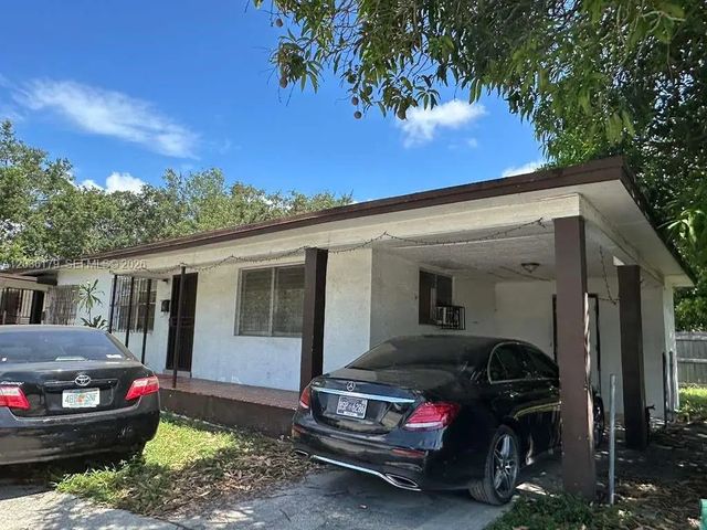 2 of 13 - 545 Nw 81st Street, Miami, FL