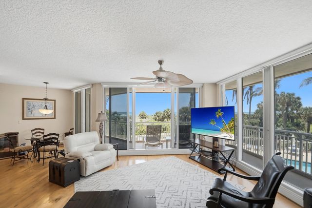 4 of 70 - 2900 N Highway #2-d, Hutchinson Island, FL
