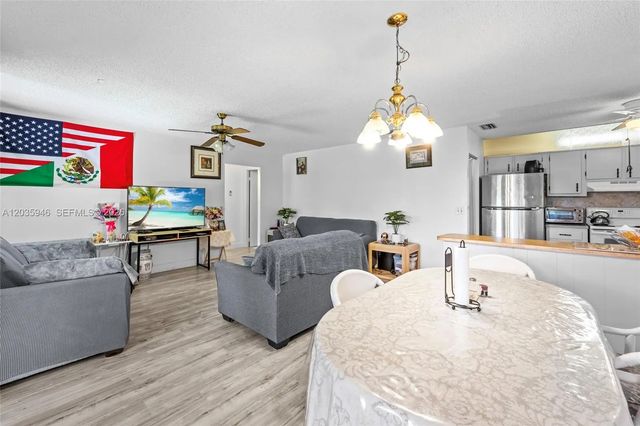 3 of 25 - 5839 La Pinata Boulevard #c-2, Greenacres, FL