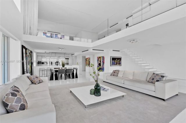 4 of 45 - 10 Venetian Way #ph04, Miami Beach, FL