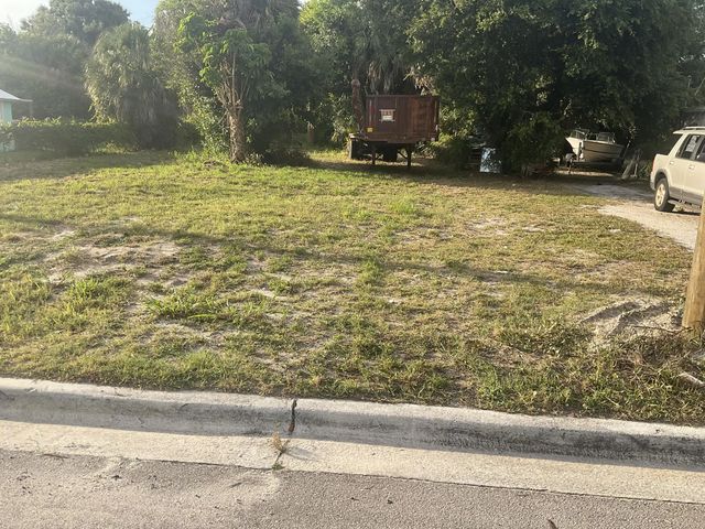 5 of 5 - 0000 Avenue L, Fort Pierce, FL