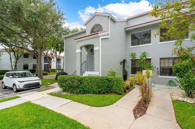 2 of 36 - 12026 Nw 11th Street #12026, Pembroke Pines, FL