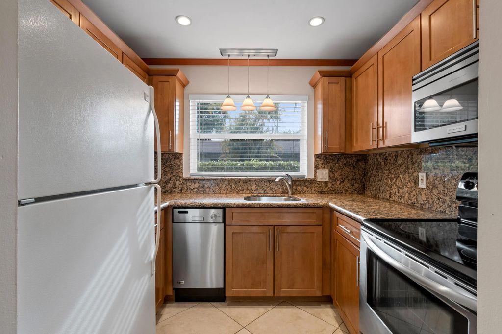 1106 Ne 16th Court #2, Fort Lauderdale