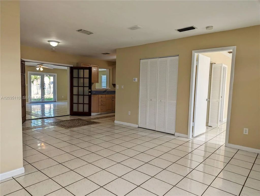 25405 Sw 127th Court, Homestead