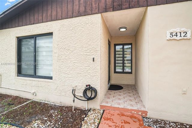 5 of 44 - 5412 Nw 193rd Lane, Miami Gardens, FL