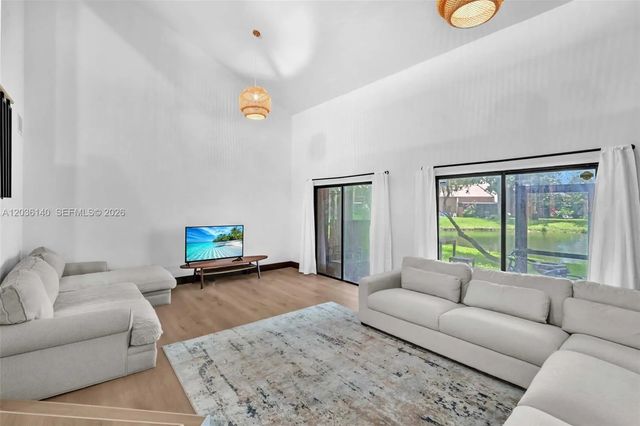 4 of 36 - 4171 Sw 85th Avenue, Davie, FL