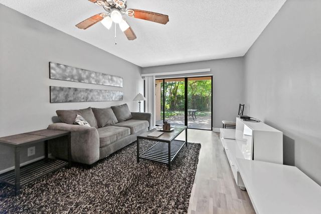 5937 Forest Hill Boulevard #103, West Palm Beach