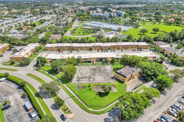 2 of 12 - 2600 Nw 60th Terrace, Sunrise, FL