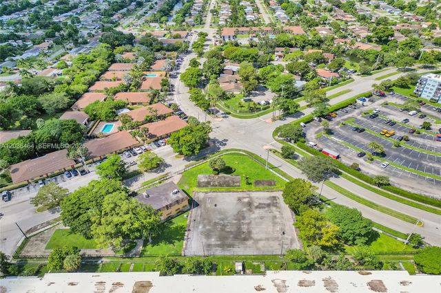 3 of 12 - 2600 Nw 60th Terrace, Sunrise, FL