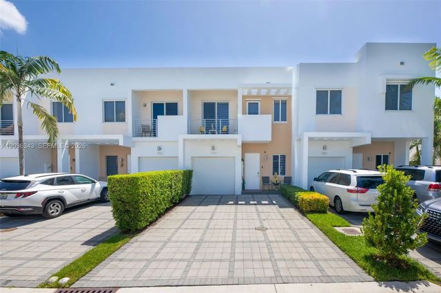 3 of 59 - 7117 Nw 103rd Path, Doral, FL