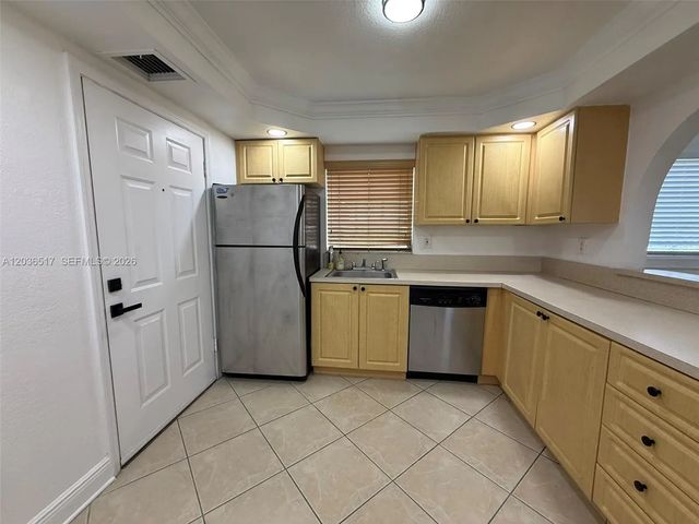 5 of 36 - 8500 Sw 109th Avenue #6-109, Miami, FL