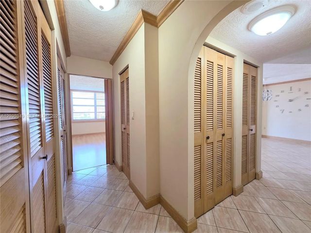 5 of 26 - 2780 Ne 183rd Street #1111, Aventura, FL