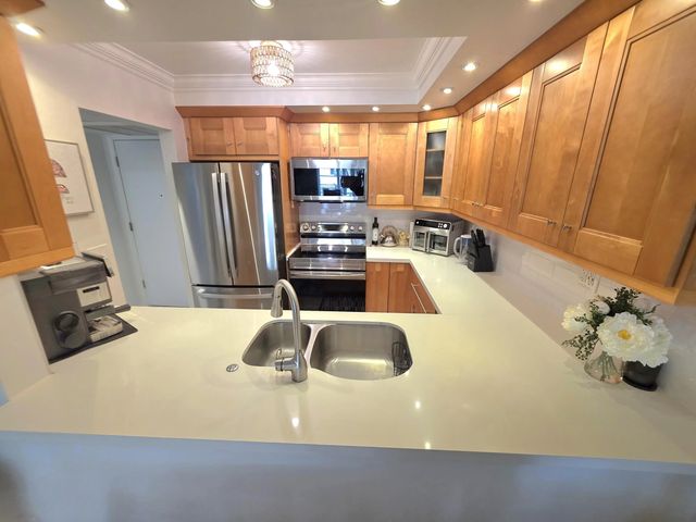 2 of 22 - 5680 Sw 3rd Place #206, Margate, FL