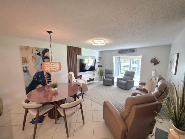 5 of 22 - 5680 Sw 3rd Place #206, Margate, FL
