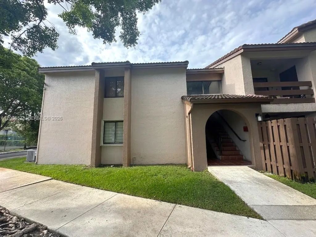 8999 Sw 123rd Court #212, Miami
