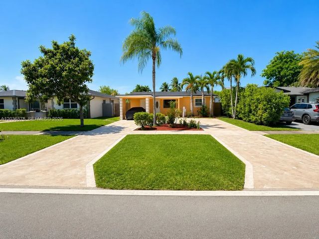 3 of 28 - 3327 Taft Street, Hollywood, FL