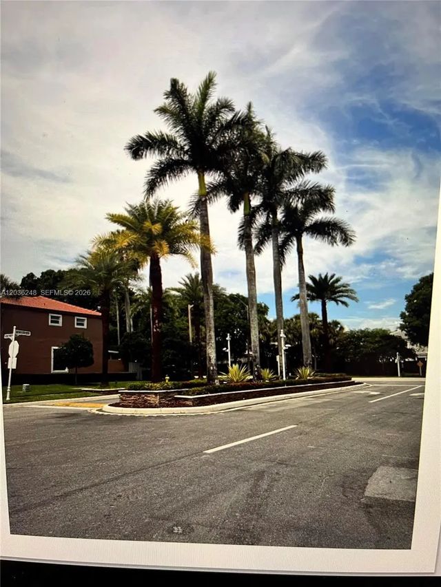 3 of 20 - 15112 Nw 8th Street #77, Pembroke Pines, FL